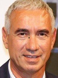 罗兰的明星资料档案,星光璀璨的演艺生涯全解析